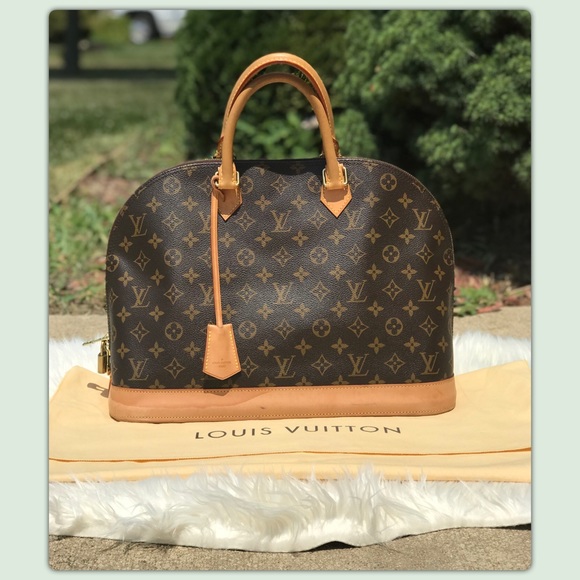 Louis Vuitton Handbags - ‼️🆕‼️ Louis Vuitton Alma Monogram Bag GM